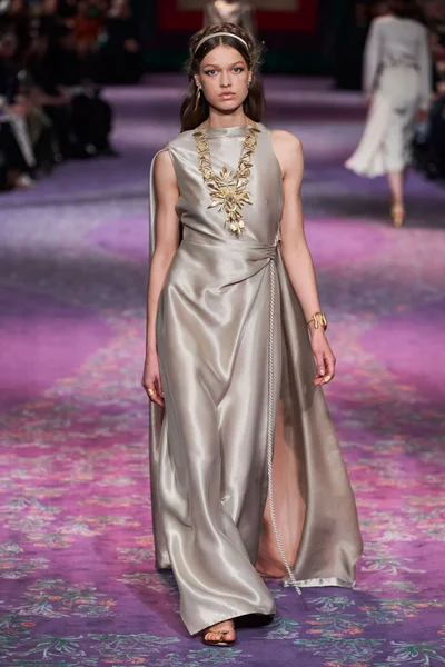 Look 21